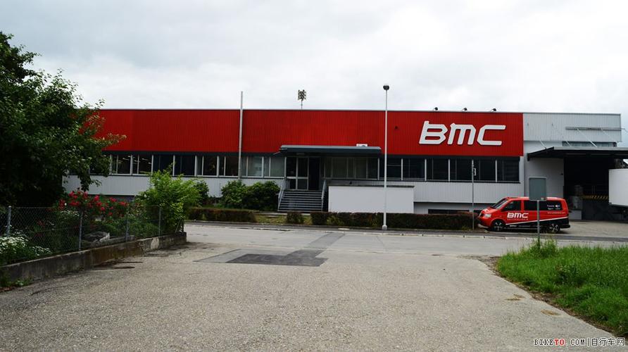biketo瑞士行走进bmc瑞士impec自动化碳纤维生产工厂图文